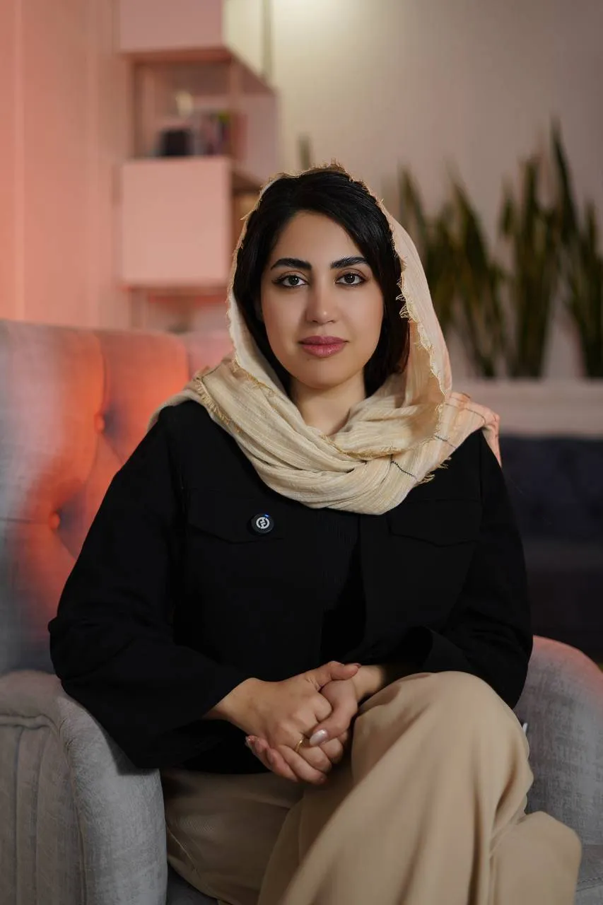 شادی بیطرفان روانشناس و نوروتراپیست